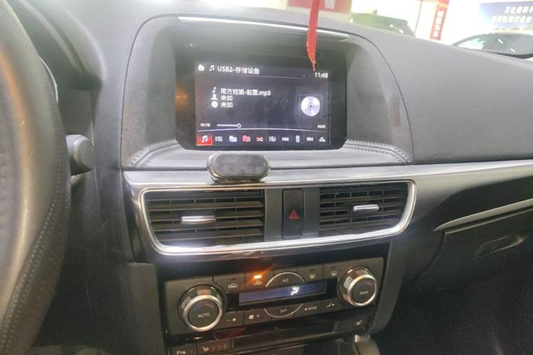 Used Mazda CX-5 2015 2.5L Automatic 4x4 Prestige Edition Audio And AC Panel