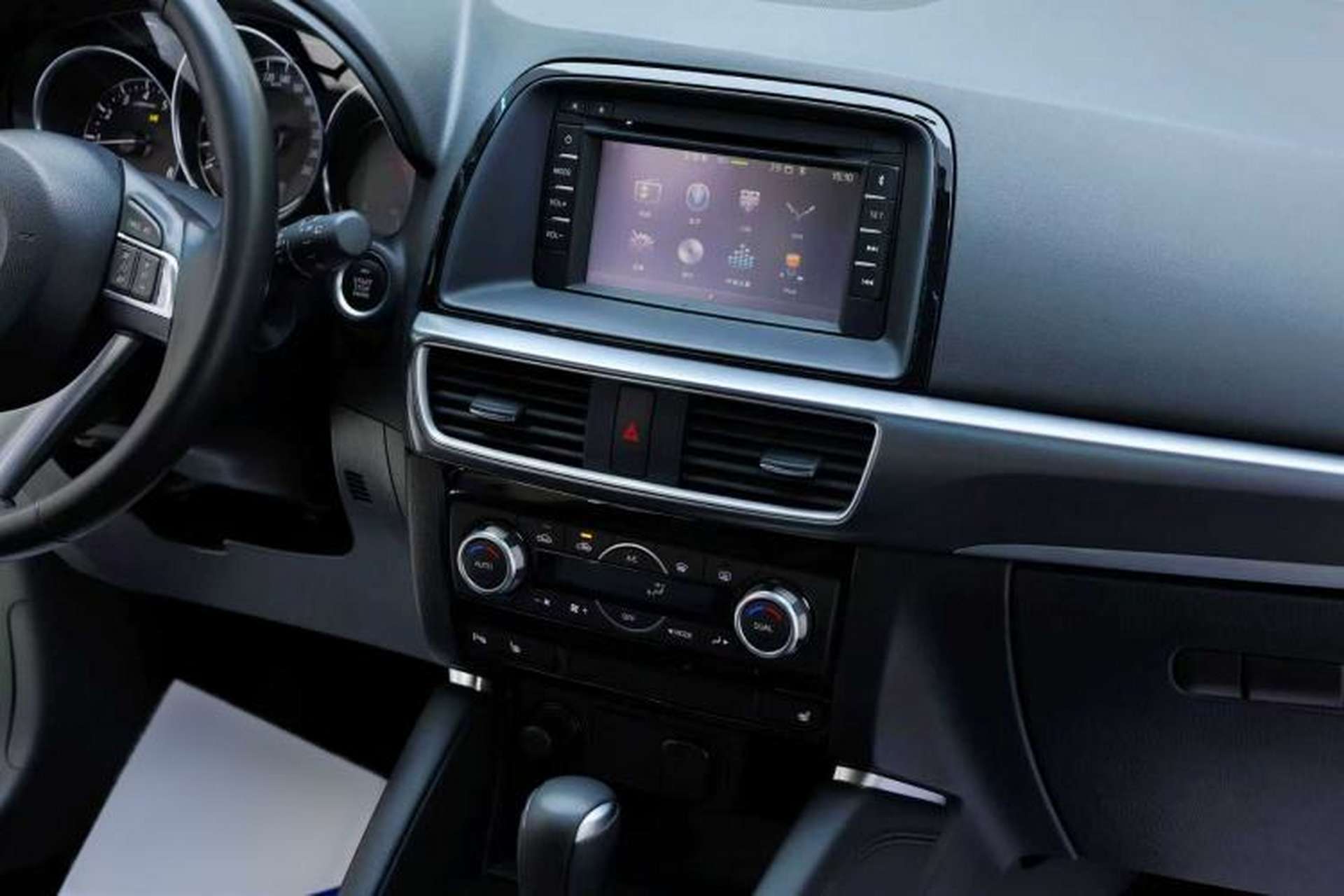 Used Mazda CX-5 2015 2.5L Automatic 4x4 Prestige Edition Audio And AC Panel