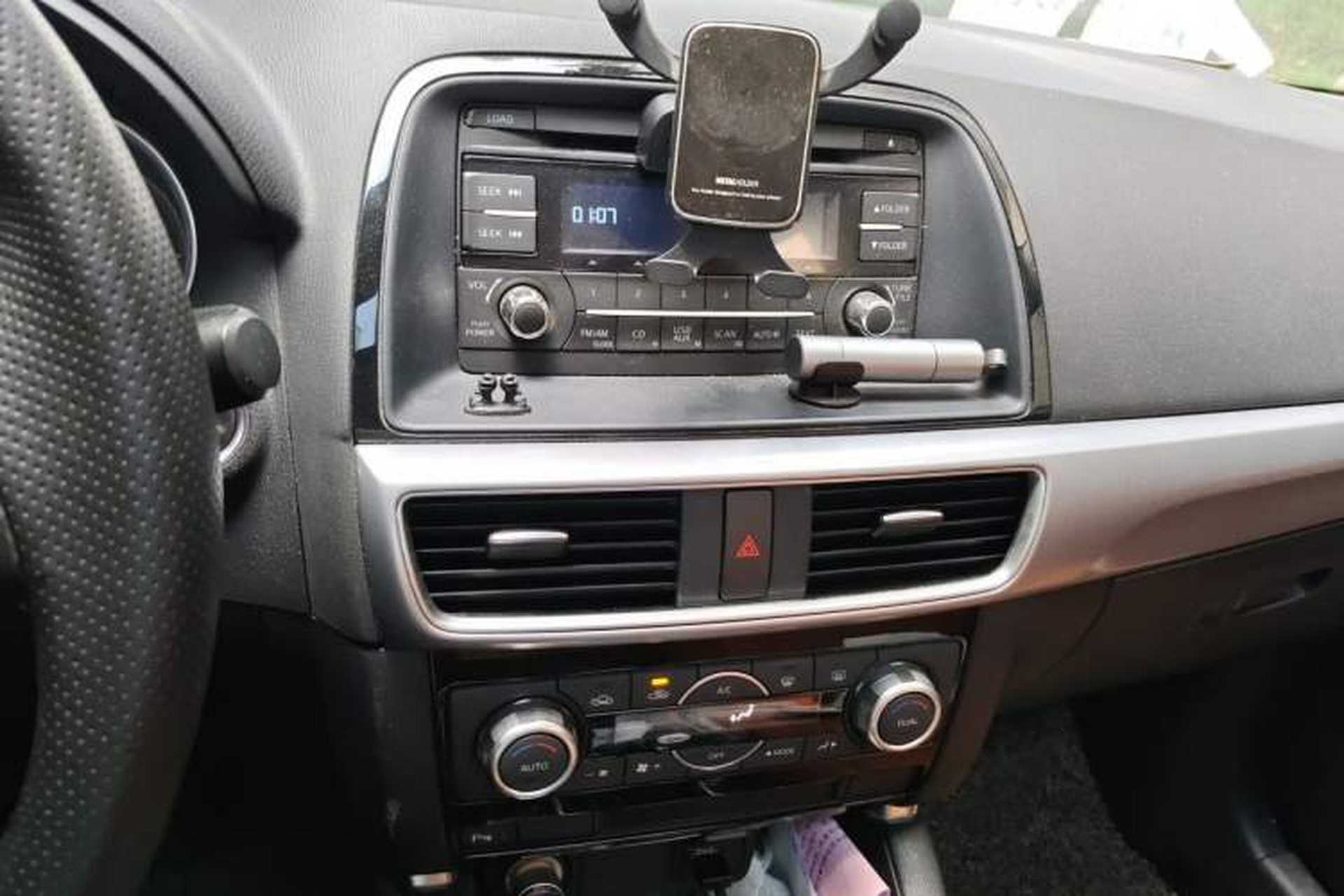 Used Mazda CX-5 2015 2.0L Automatic Two-Wheel Drive Urban Version Audio And AC Panel