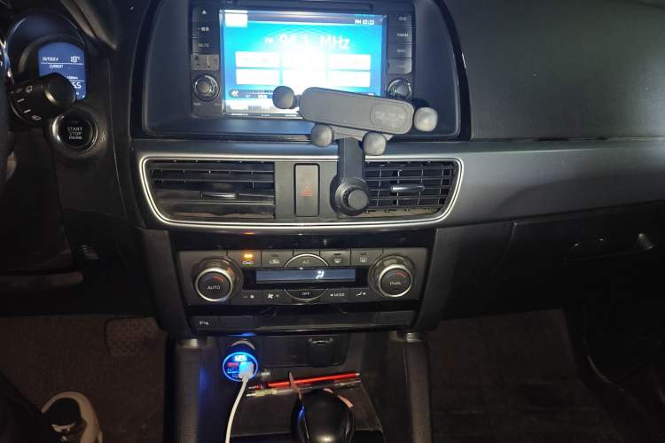 Used Mazda CX-5 2015 2.0L Automatic Two-Wheel Drive Urban Version Audio And AC Panel