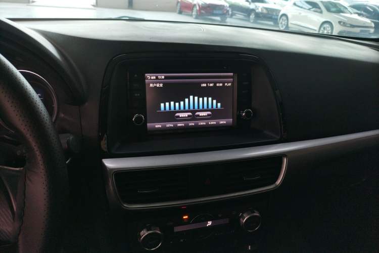 Used Mazda CX-5 2015 2.0L Automatic Two-Wheel Drive Urban Version Audio And AC Panel