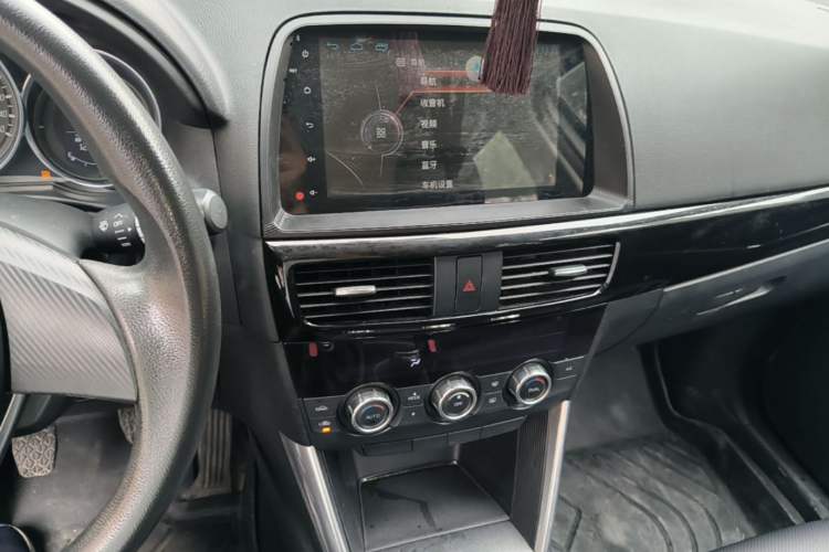 Used Mazda CX-5 2015 2.0L Manual Two-Wheel Drive Comfort Version Audio And AC Panel