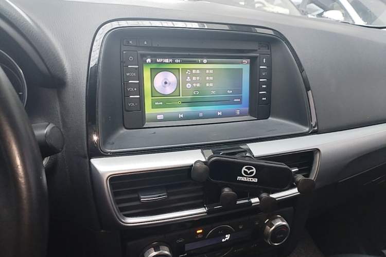 Used Mazda CX-5 2015 2.0L Automatic Two-Wheel Drive Urban Version Audio And AC Panel