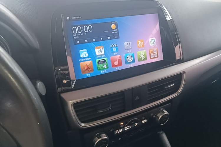 Used Mazda CX-5 2015 2.0L Automatic Two-Wheel Drive Urban Version Audio And AC Panel