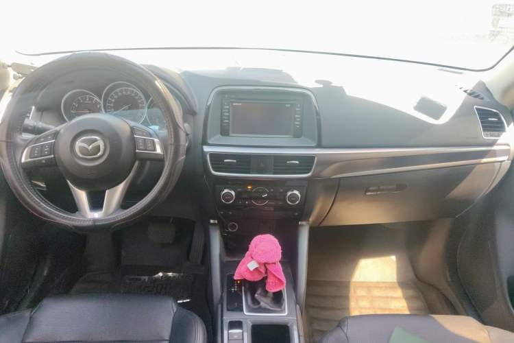 Used Mazda CX-5 2015 2.5L Automatic 4x4 Prestige Edition Center Console