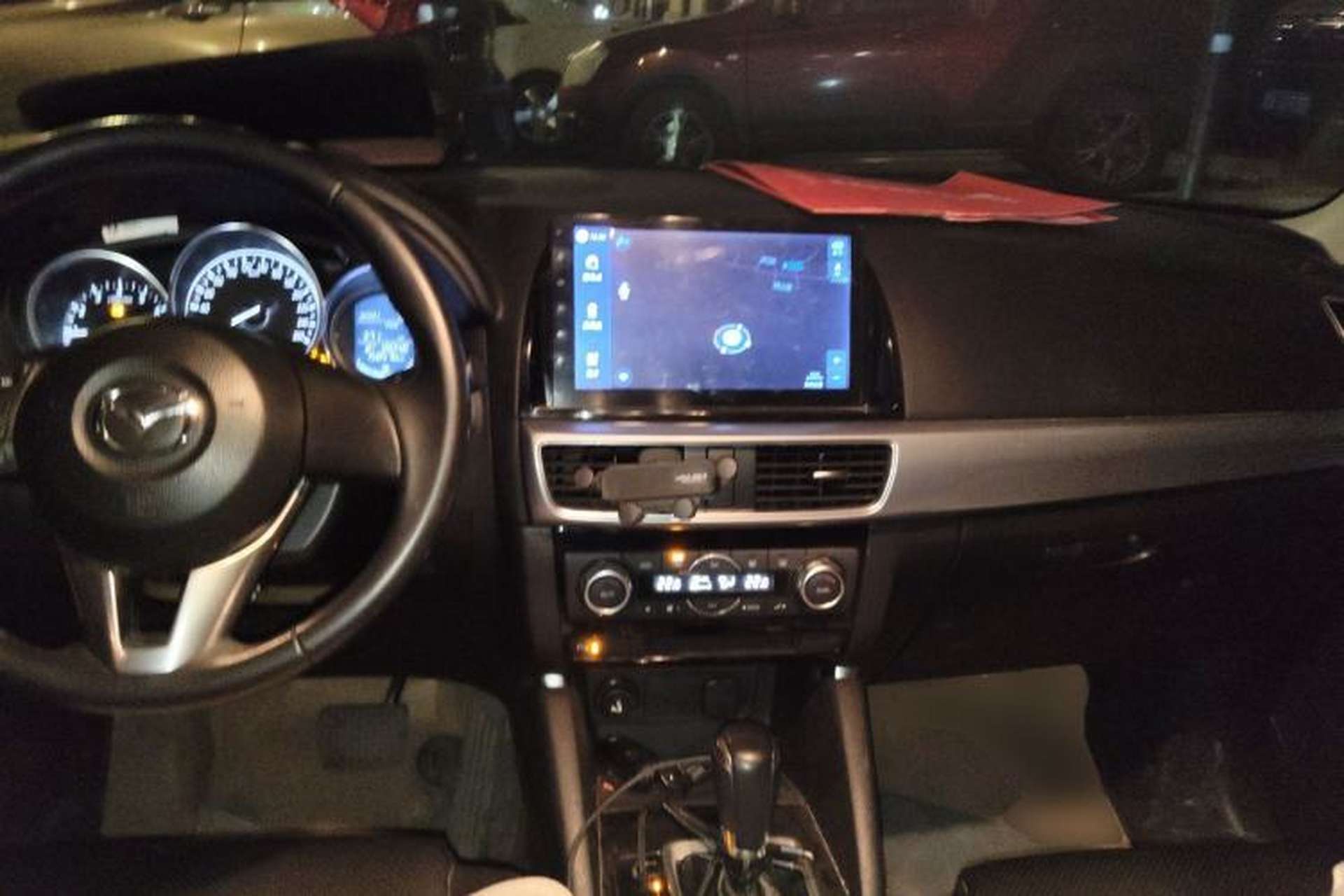 Used Mazda CX-5 2015 2.0L Automatic Two-Wheel Drive Urban Version Center Console