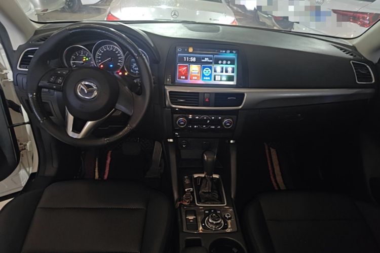 Used Mazda CX-5 2015 2.0L Automatic Two-Wheel Drive Urban Version Center Console