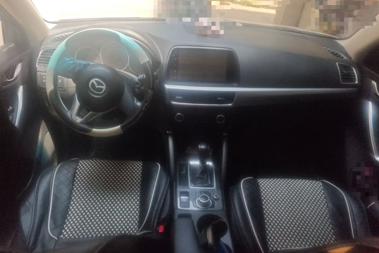 Used Mazda CX-5 2015 2.0L Automatic Two-Wheel Drive Urban Version Center Console