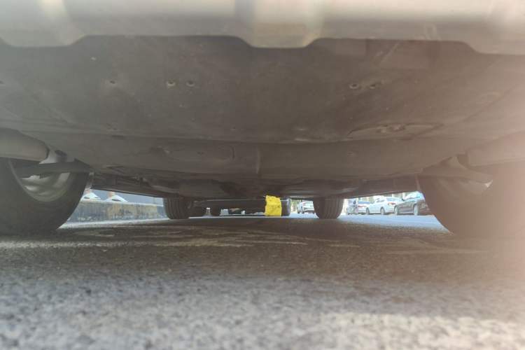 Used Mazda CX-5 2015 2.0L Automatic Two-Wheel Drive Urban Version Chassis Front