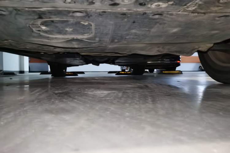 Used Mazda CX-5 2015 2.0L Automatic Two-Wheel Drive Urban Version Chassis Front