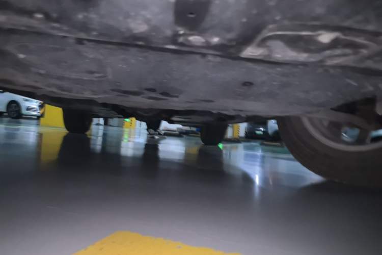 Used Mazda CX-5 2015 2.0L Automatic Two-Wheel Drive Urban Version Chassis Front