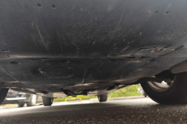 Used Mazda CX-5 2015 2.0L Automatic Two-Wheel Drive Urban Version Chassis Front