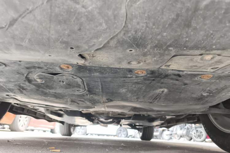 Used Mazda CX-5 2015 2.0L Automatic Two-Wheel Drive Urban Version Chassis Front