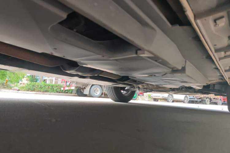 Used Mazda CX-5 2015 2.0L Automatic 2WD Comfort Edition Chassis Front Left