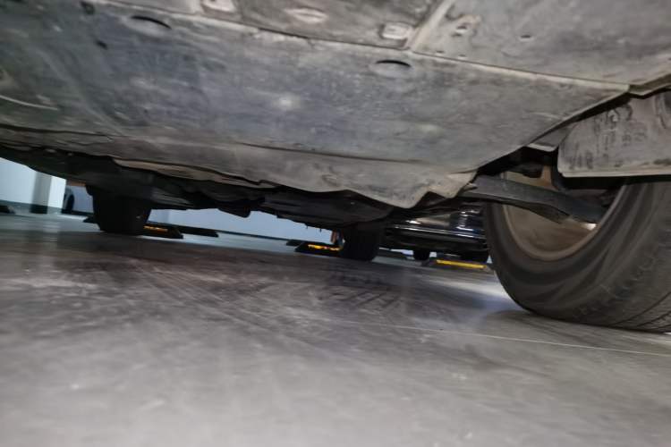 Used Mazda CX-5 2015 2.0L Automatic Two-Wheel Drive Urban Version Chassis Front Left