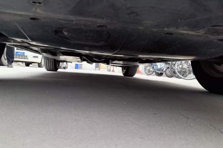 Used Mazda CX-5 2015 2.0L Automatic Two-Wheel Drive Urban Version Chassis Front