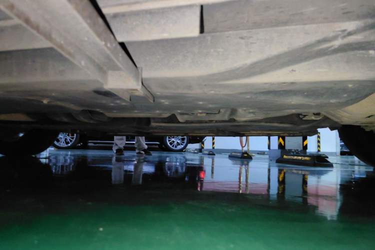 Used Mazda CX-5 2015 2.0L Automatic Two-Wheel Drive Urban Version Chassis Front Right