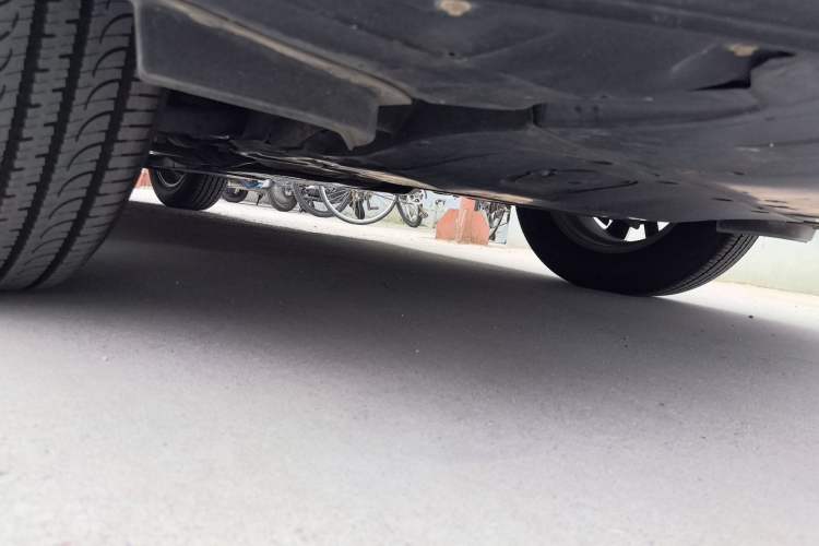 Used Mazda CX-5 2015 2.0L Automatic Two-Wheel Drive Urban Version Chassis Front Right