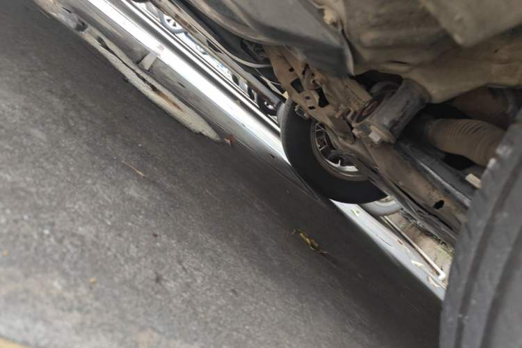 Used Mazda CX-5 2015 2.0L Automatic Two-Wheel Drive Urban Version Chassis Front Right