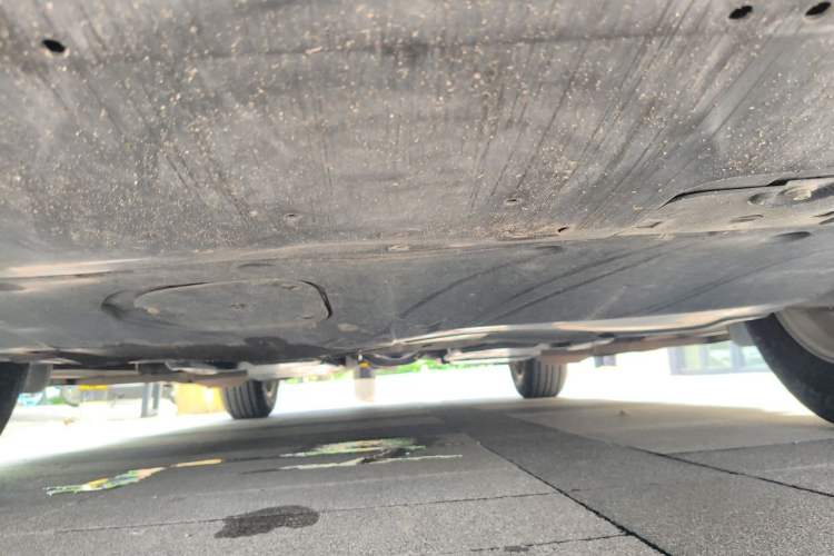 Used Mazda CX-5 2015 2.0L Automatic Two-Wheel Drive Urban Version Chassis Front