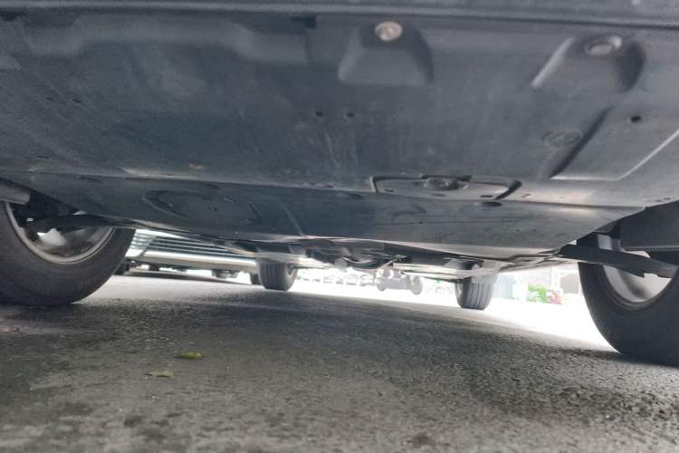 Used Mazda CX-5 2015 2.0L Automatic Two-Wheel Drive Urban Version Chassis Front