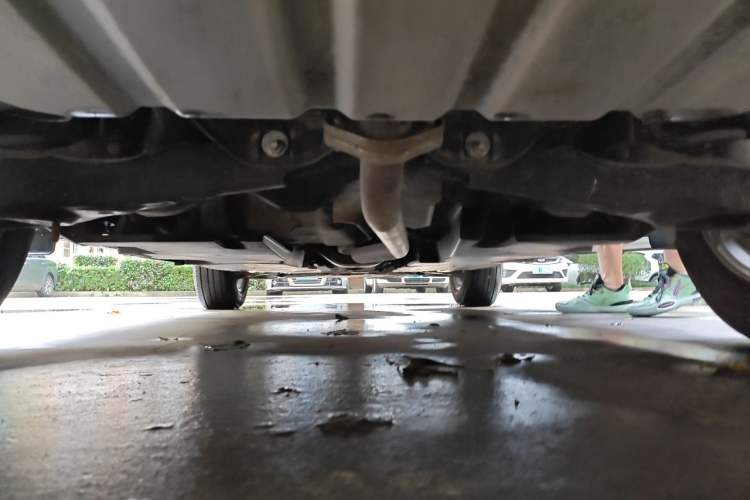 Used Mazda CX-5 2015 2.0L Automatic Two-Wheel Drive Urban Version Chassis Rear