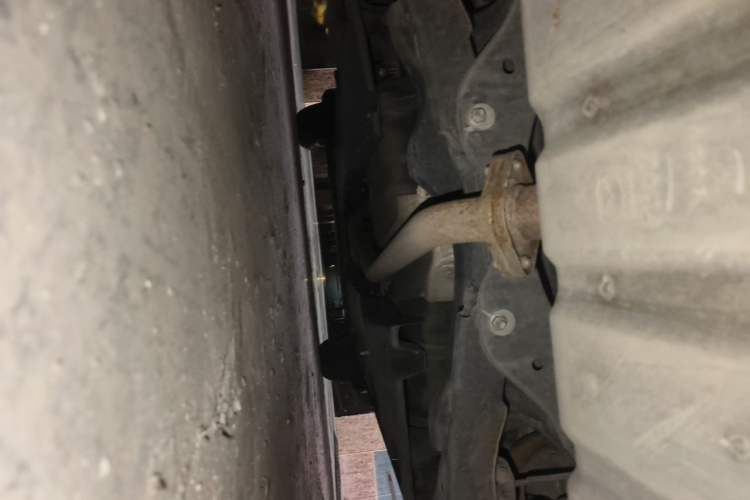 Used Mazda CX-5 2015 2.0L Automatic Two-Wheel Drive Urban Version Chassis Rear