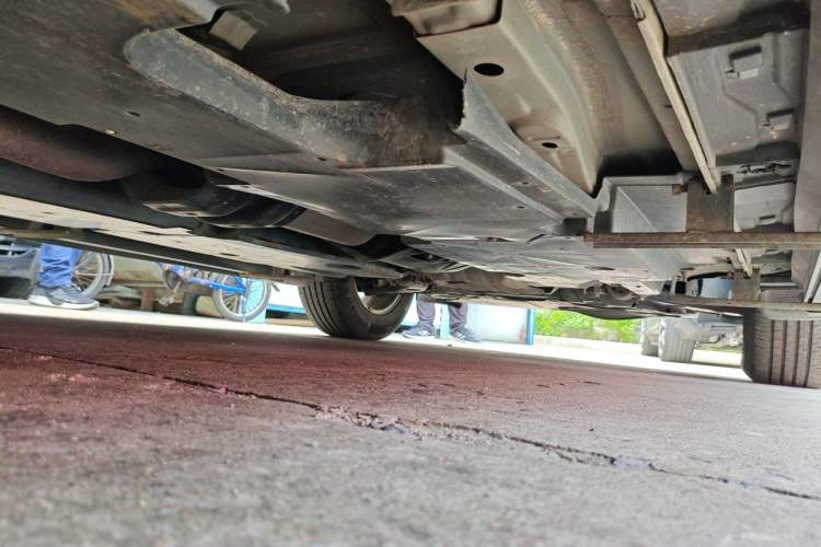 Used Mazda CX-5 2015 2.0L Automatic Two-Wheel Drive Urban Version Chassis Rear Right