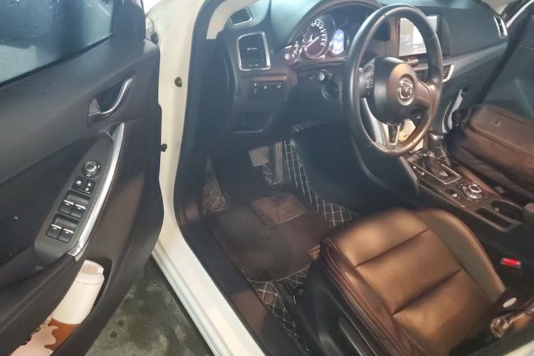 Used Mazda CX-5 2015 2.0L Automatic Two-Wheel Drive Urban Version Driver Seat