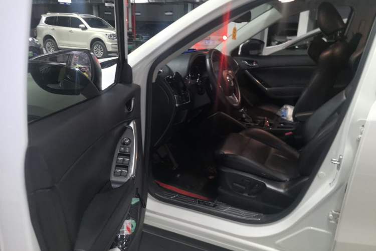 Used Mazda CX-5 2015 2.5L Automatic 4x4 Prestige Edition Driver Seat