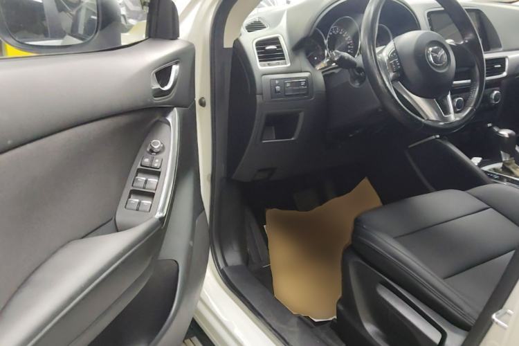Used Mazda CX-5 2015 2.0L Automatic Two-Wheel Drive Urban Version Driver Seat