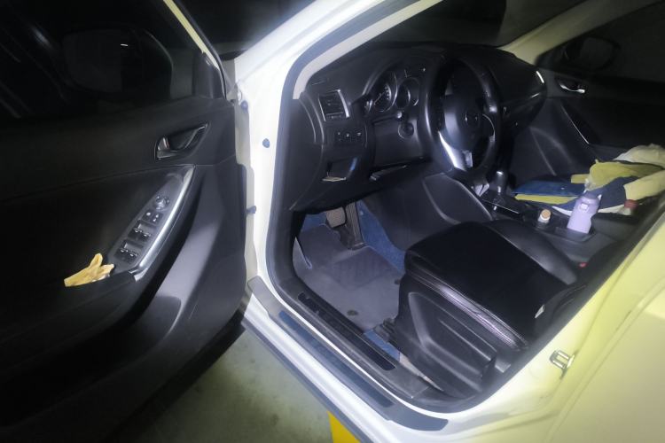 Used Mazda CX-5 2015 2.0L Automatic Two-Wheel Drive Urban Version Driver Seat