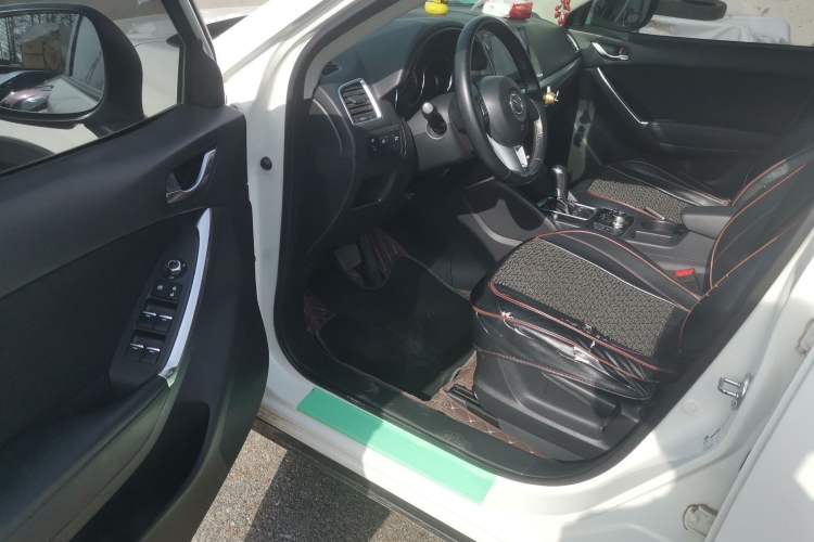 Used Mazda CX-5 2015 2.0L Automatic Two-Wheel Drive Urban Version Driver Seat