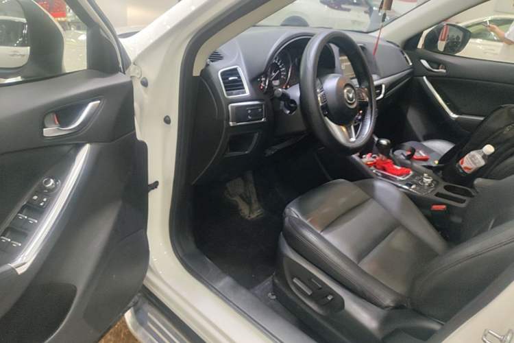 Used Mazda CX-5 2015 2.5L Automatic 4x4 Prestige Edition Driver Seat