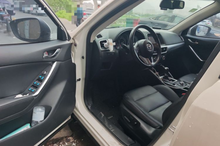 Used Mazda CX-5 2015 2.0L Automatic 4x4 Luxury Edition Driver Seat