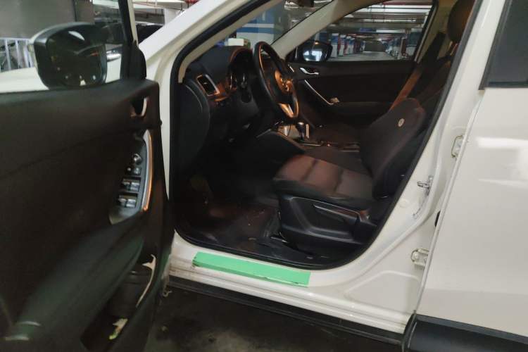 Used Mazda CX-5 2015 2.0L Automatic Two-Wheel Drive Urban Version Driver Seat
