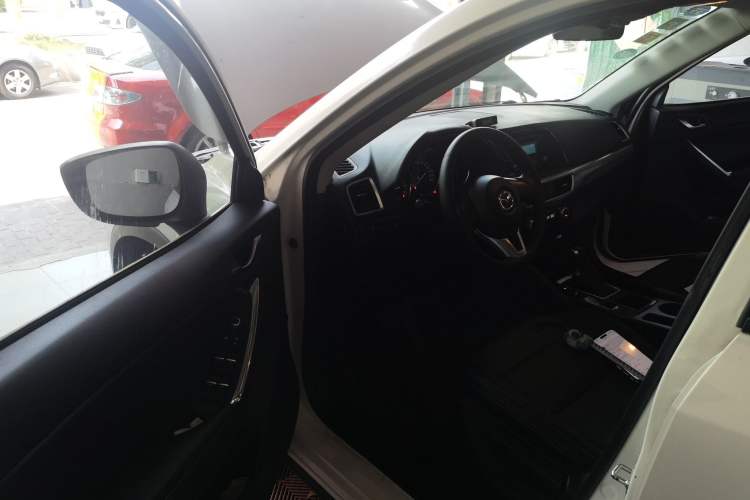 Used Mazda CX-5 2015 2.0L Automatic Two-Wheel Drive Urban Version Driver Seat