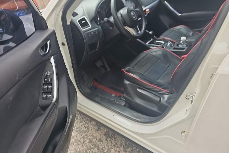 Used Mazda CX-5 2015 2.0L Automatic Two-Wheel Drive Urban Version Driver Seat