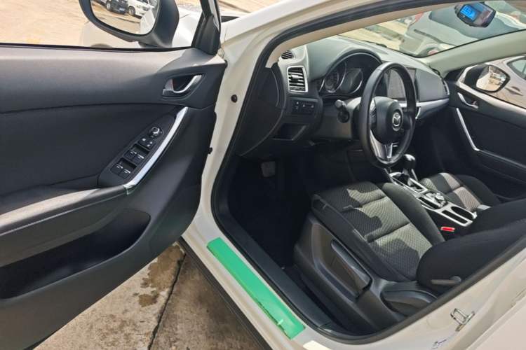 Used Mazda CX-5 2015 2.0L Automatic Two-Wheel Drive Urban Version Driver Seat