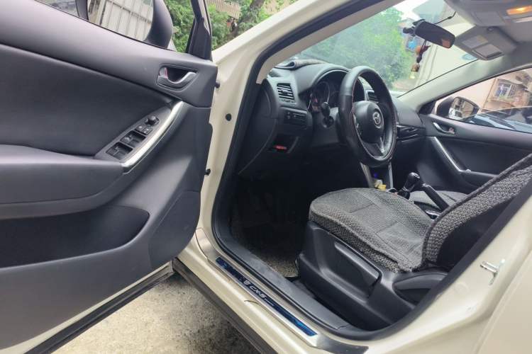 Used Mazda CX-5 2015 2.0L Manual Two-Wheel Drive Comfort Version Driver Seat