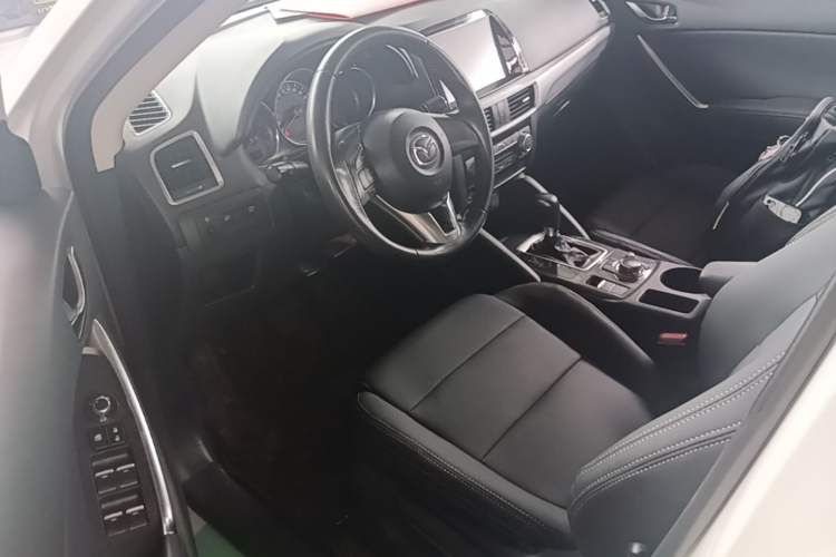 Used Mazda CX-5 2015 2.0L Automatic Two-Wheel Drive Urban Version Driver Seat