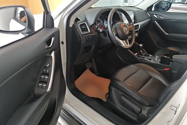 Used Mazda CX-5 2015 2.0L Automatic Two-Wheel Drive Urban Version Driver Seat