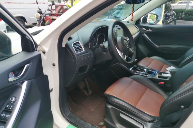 Used Mazda CX-5 2015 2.0L Automatic Two-Wheel Drive Urban Version Driver Seat