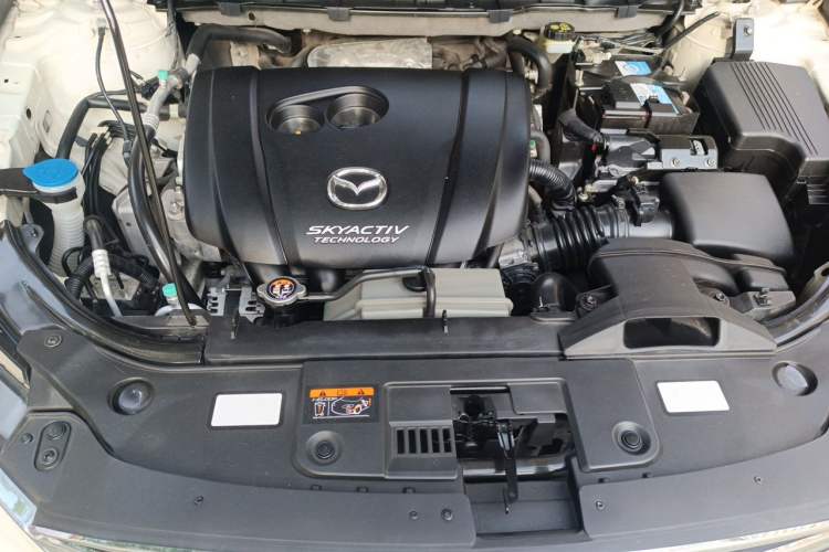Used Mazda CX-5 2015 2.5L Automatic 4x4 Flagship Model Engine Bay