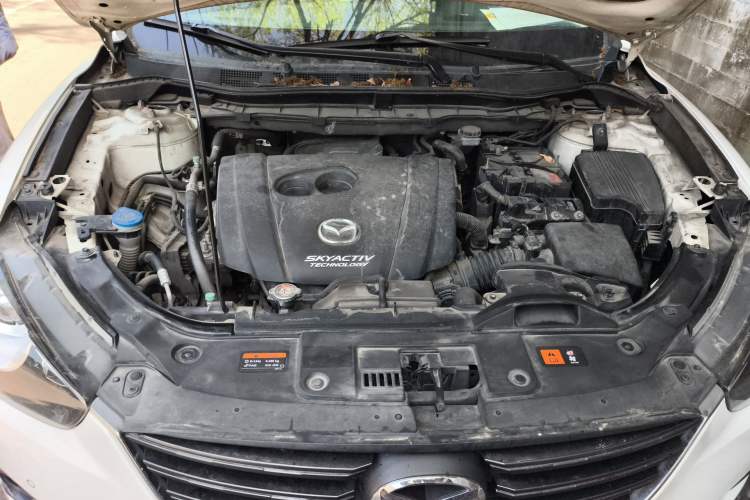 Used Mazda CX-5 2015 2.0L Automatic Two-Wheel Drive Urban Version Engine Bay