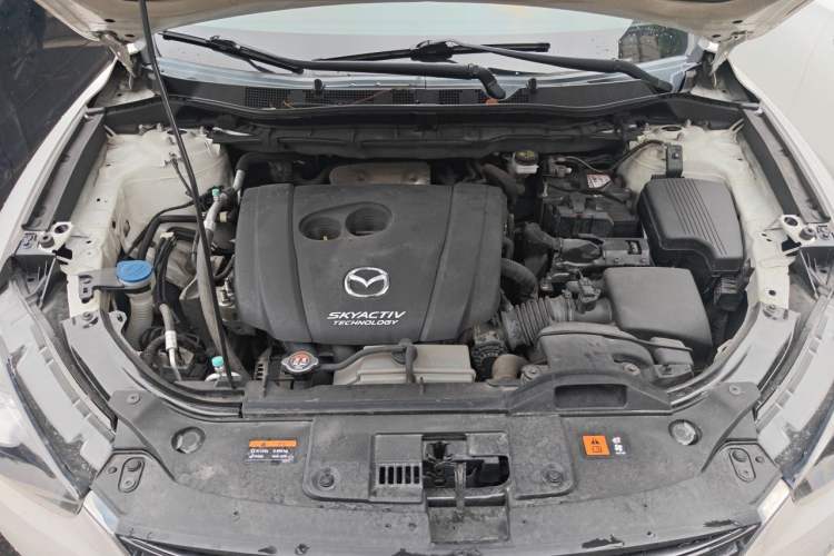 Used Mazda CX-5 2015 2.0L Automatic Two-Wheel Drive Urban Version Engine Bay