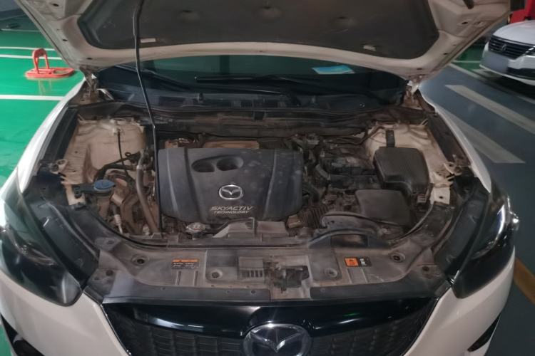 Used Mazda CX-5 2015 2.0L Manual Two-Wheel Drive Comfort Version Engine Bay