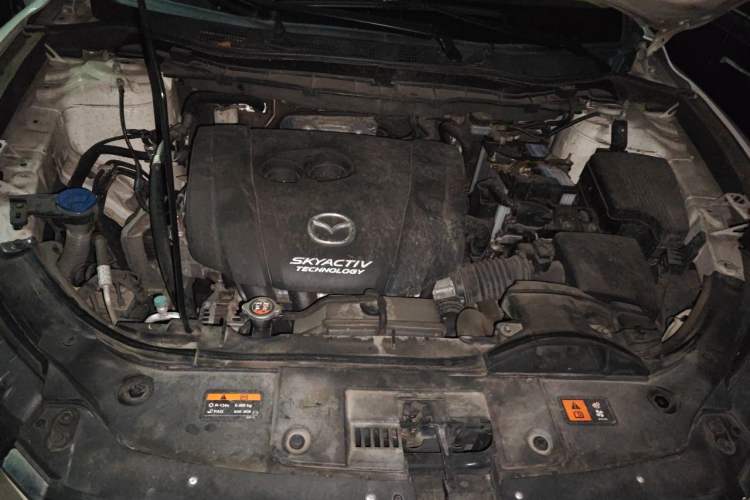 Used Mazda CX-5 2015 2.0L Automatic Two-Wheel Drive Urban Version Engine Bay