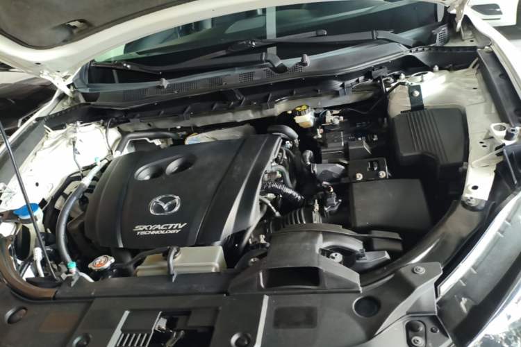 Used Mazda CX-5 2015 2.5L Automatic 4x4 Flagship Model Engine Bay