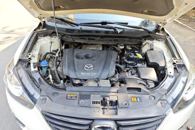 Used Mazda CX-5 2015 2.5L Automatic 4x4 Prestige Edition Engine Bay